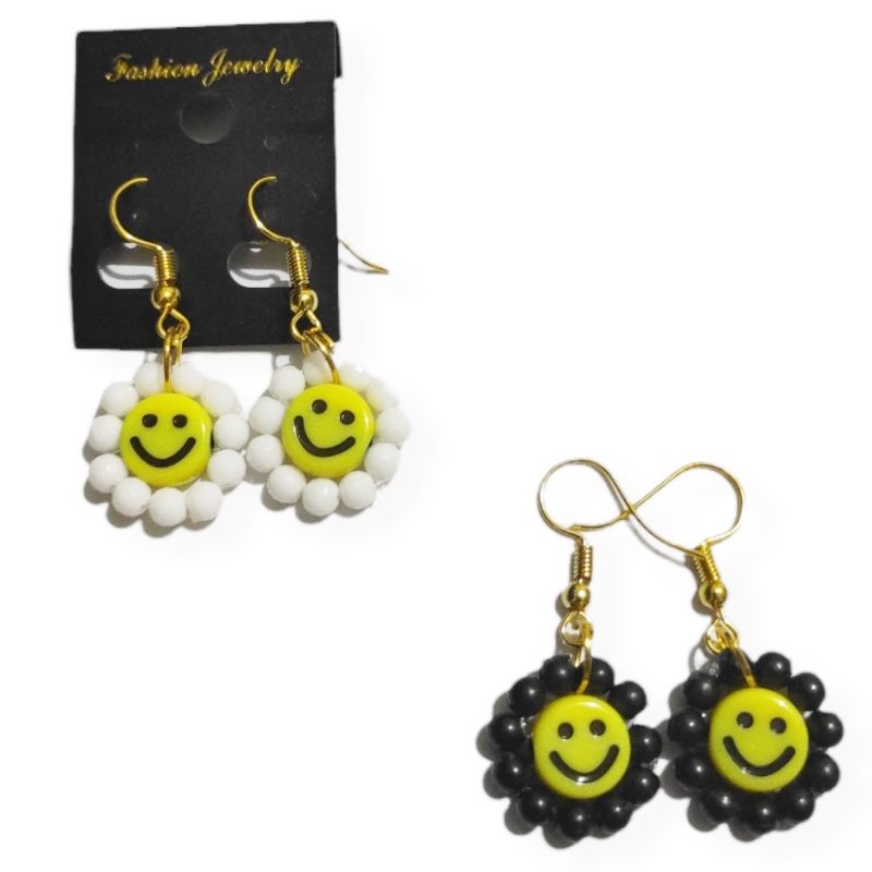 Anting Smile Sunflower Beads Charm Senyum Hooks Earrings Emoji