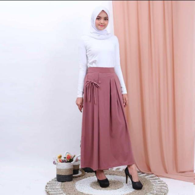 Kulot husna tali samping