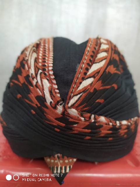 Blangkon jogja lipat jebeh//blangkon jogja motif parang coklat //blangkon jogja jebeh lipat