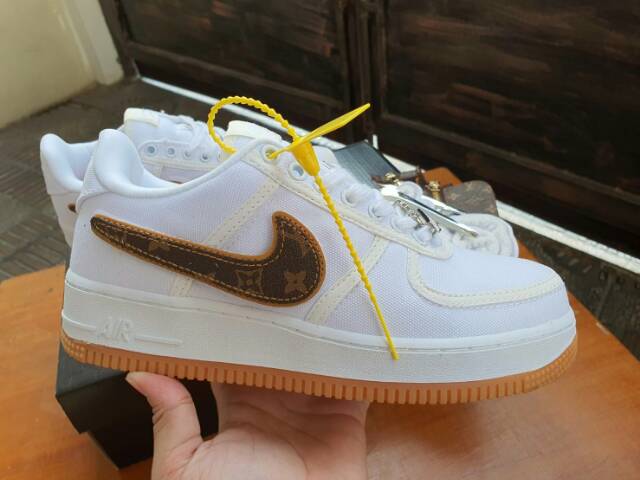 travis air force white