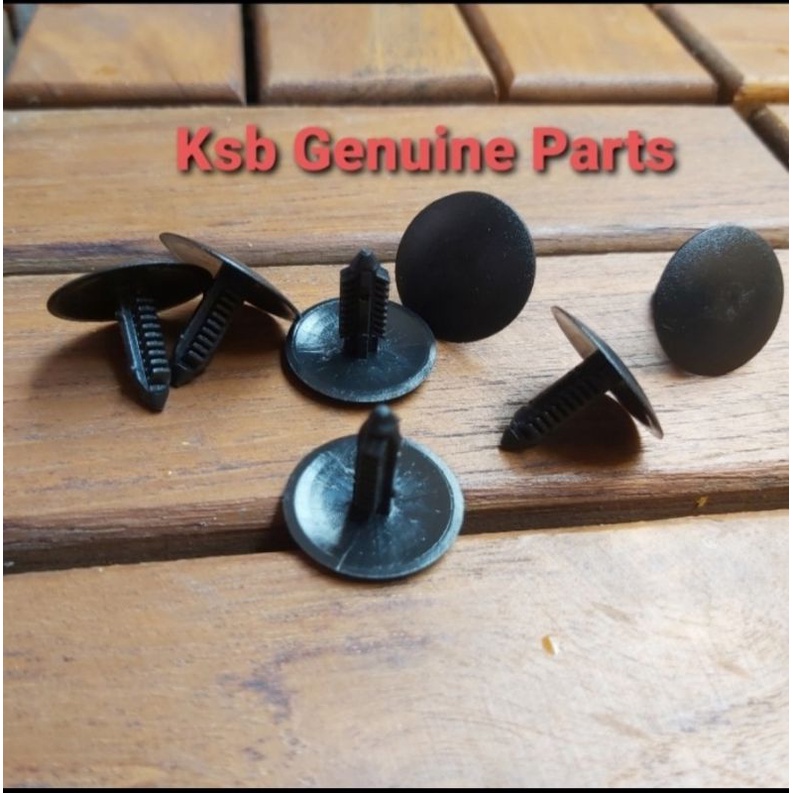 Kancing Klip Clip Plafon Calya Sigra Agya Hilux Sienta Yaris Ayla