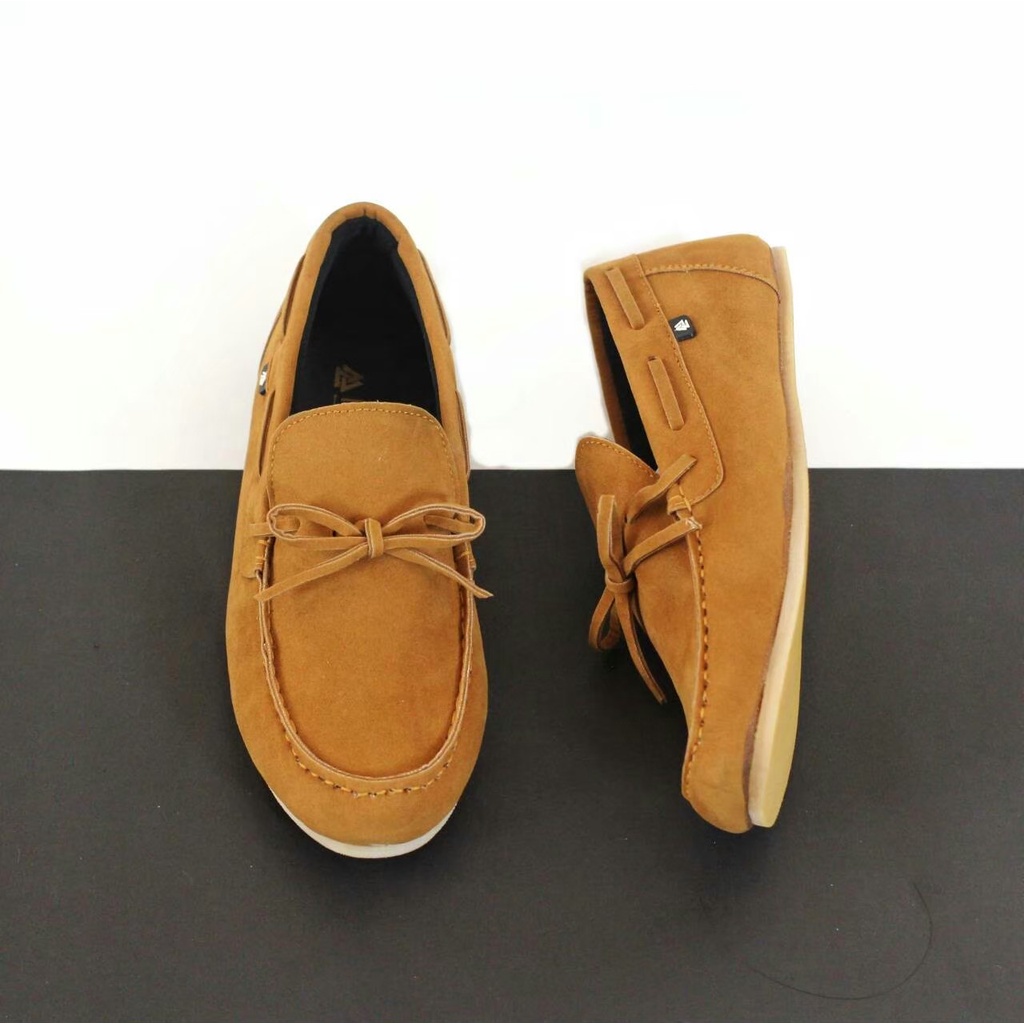 COD - Sepatu Pansus || Sepatu Slip On Pria Cozy Celtic Sepatu Santai Kulit Suede Original Made Sepatu Formal Pria Kulit Asli