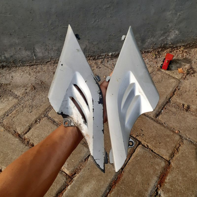 cover sirip body belakang satria lumba satria r satria s sirip body belakang satria lumba
