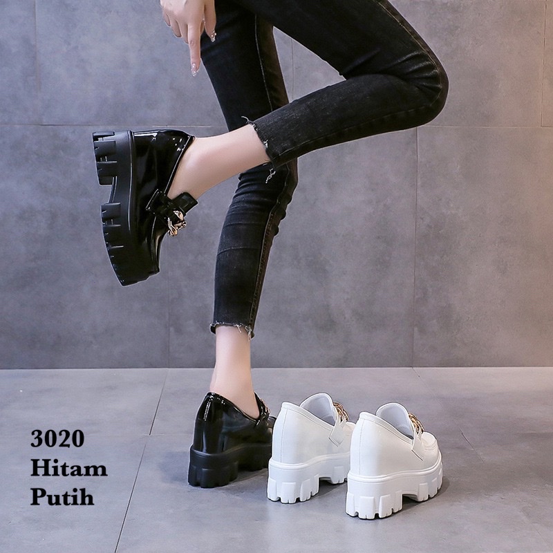 SEPATU WANITA  FASHION KOREA 3020