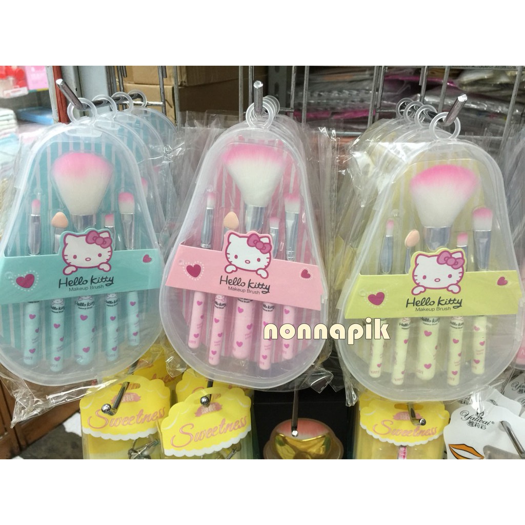 Kuas Kosmetik Kecantikan / Makeup Brush Sets Doraemon dan Hello Kitty isi 5 Import