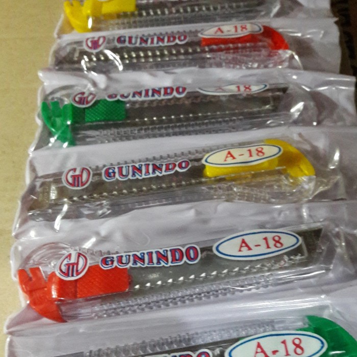 

Spesial Cutter Besar Gunindo A18 / Cutter Gunindo A18 Besar / Cutter Bening Trendi