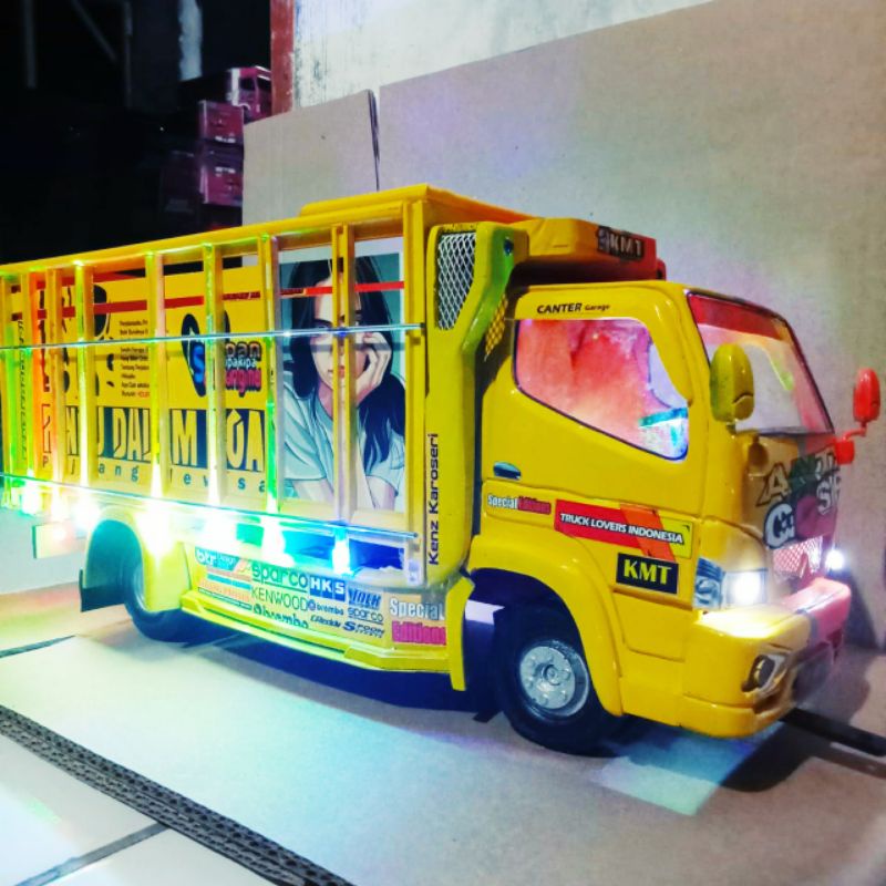 Miniatur Truk Oleng Kayu Asli Murah ukuran JUMBO fariasi lampu