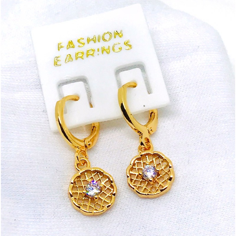 anting wanita //anting permata //anting//perhiasan