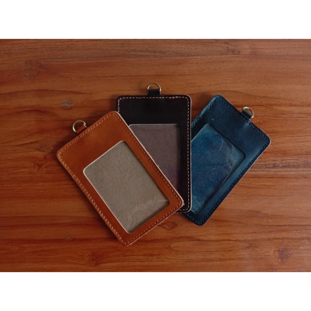 

NAME TAG ID CARD HOLDER KULIT ASLI LANYARD HOLDER KULIT ASLI