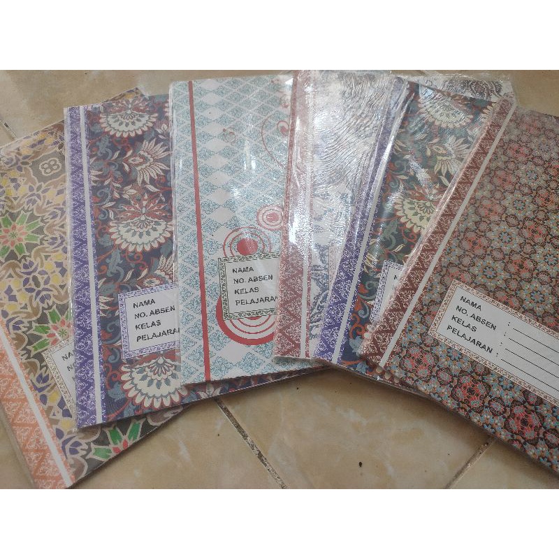 

Sampul motif batik berkualitas
