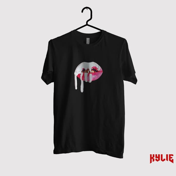 Kaos Kylie Jenner - Lips