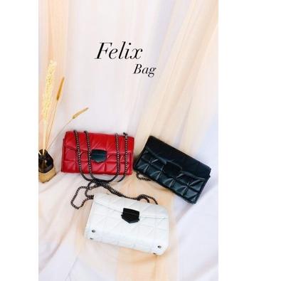 

ヽ Tas wanita felix ざ