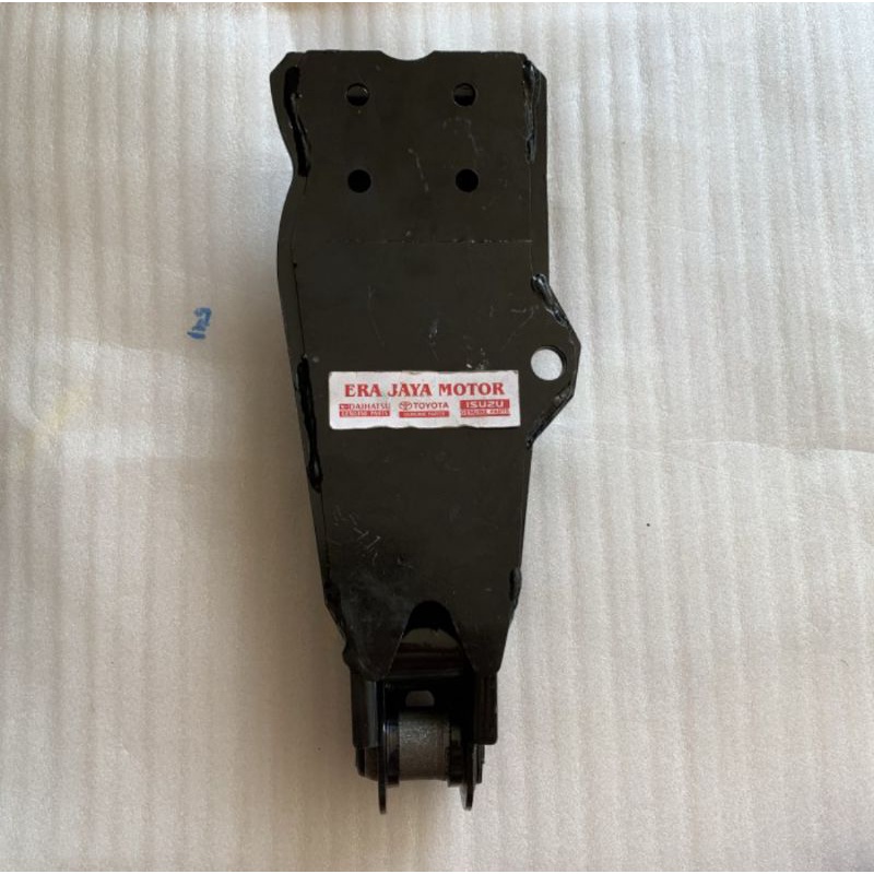 Lower ARM Sayap Bawah Kanan Panther Phanter Capsul Kapsul Grand Touring Toring Kw