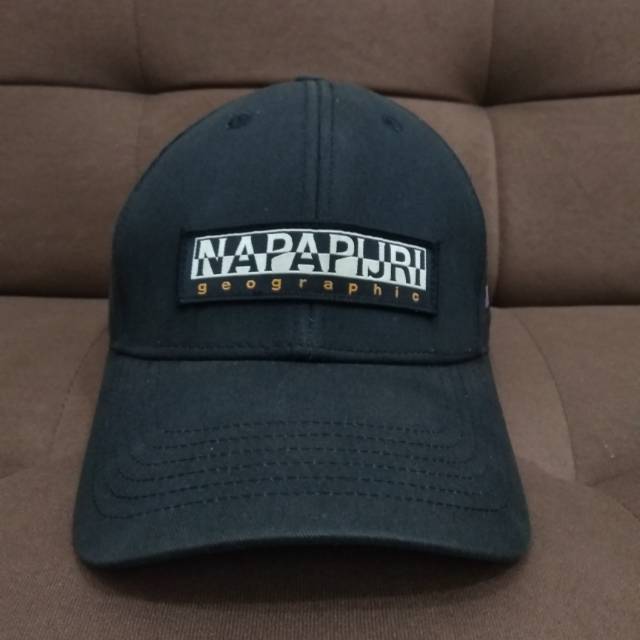 napapijri baseball cap