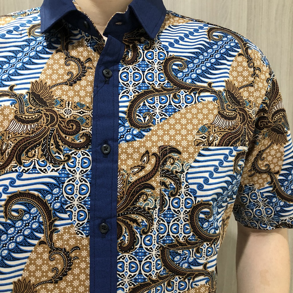 [GRIDLINE - R072 &amp; R017] Kemeja Batik Pria Katun Lengan Pendek Regular