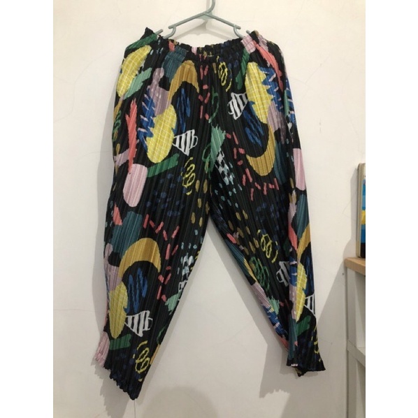 nadjani pleats pants