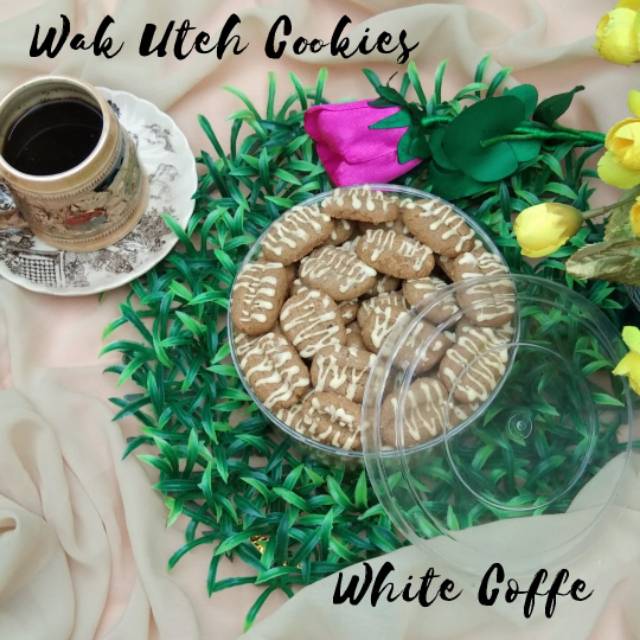 

Kue lebaran white copy