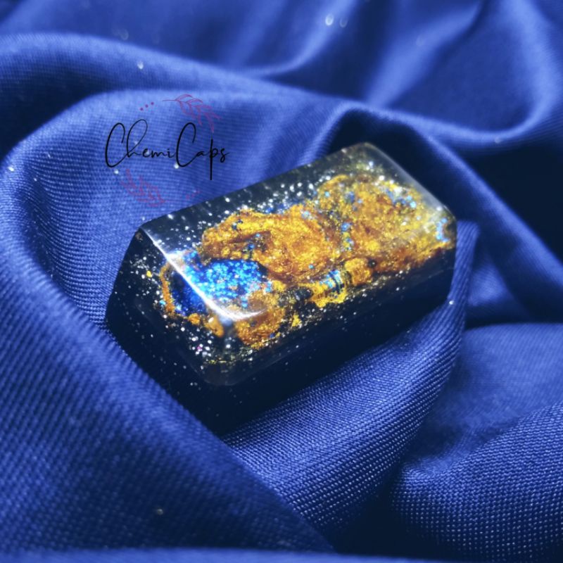 ChemiCaps Artisan Keycaps Resin "Sultan Backspace"