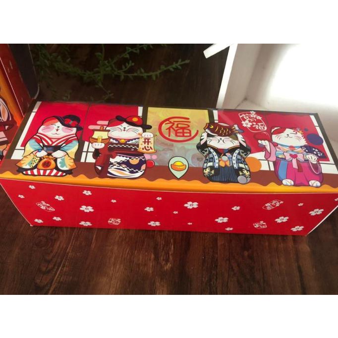 

Gift Box Imlek / Kotak Kue merah imlek 30 X 10 X 9 CM