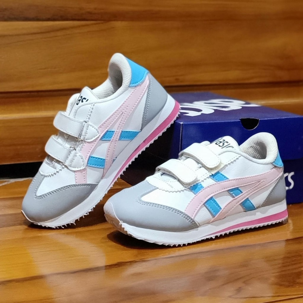 Sepatu anak sneakers putih velcro fashion Terbaru olahraga  tk pesta murah laki laki dan perempuan