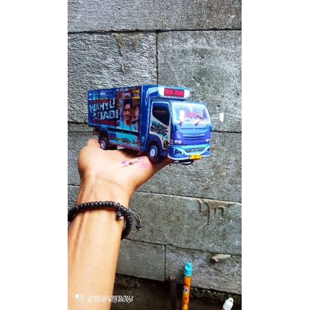 Truk mini skala 40 anti gosip dan wahyu abadi