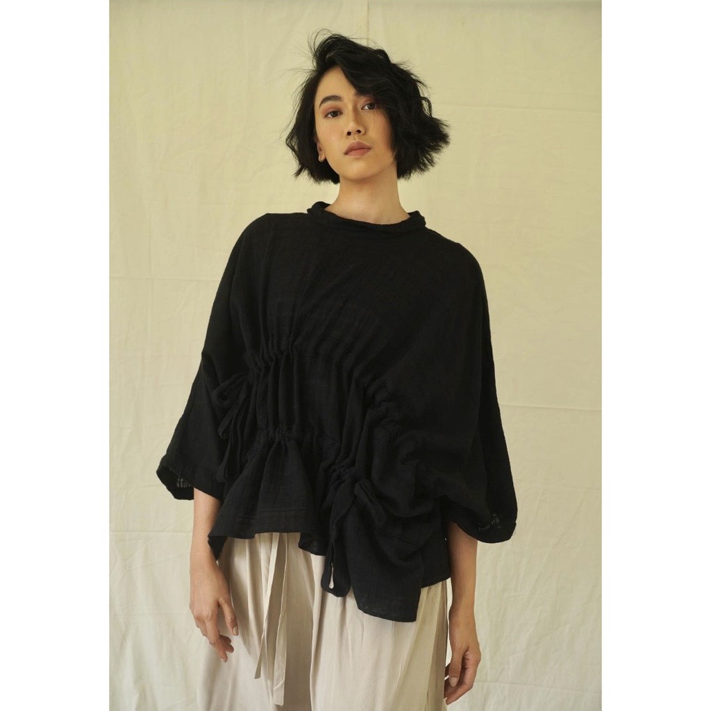 

NONA Lace Up Top