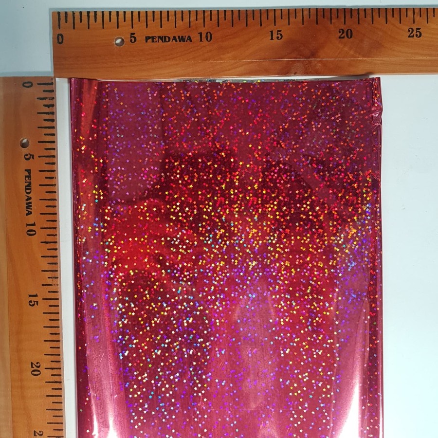 

Plastik Kado Hologram Merah Bintang 50x65cm - 1 Ons Isi 14 Lembar