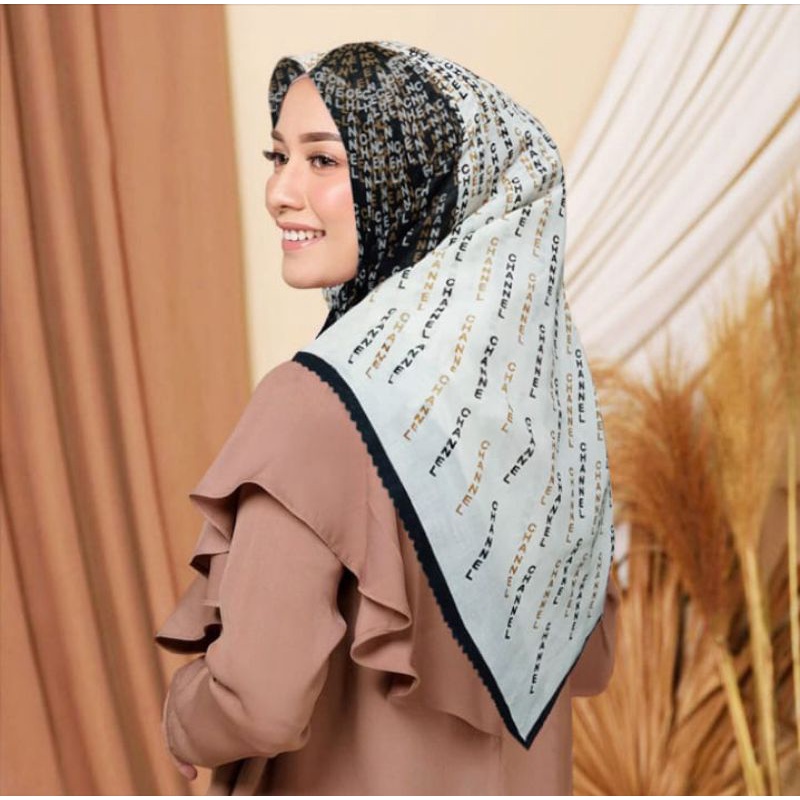 Terbaru !! Hijab Voal Segiempat Motif Chane Putih Hitam Kerudung Segiempat Voal Jilbab Voal