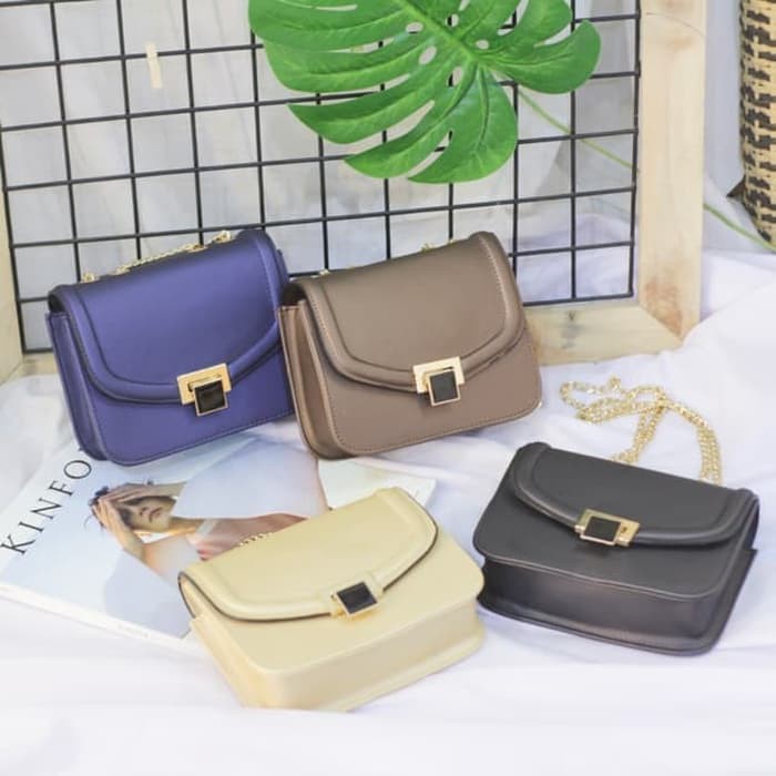 Fashion Wanita  Ghealsyshoes  LORA jelly premium bag