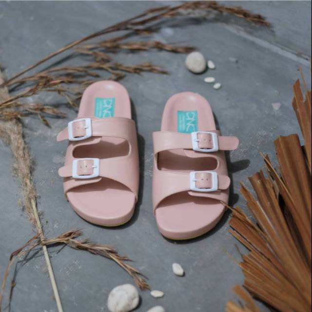 Jual Rugi BIRA SANDAL DNC Shoes