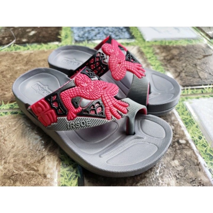 sandal anak usia tanggung -sandal jepit flat karet jelly karakter spiderman lucu .warna dikirim rand