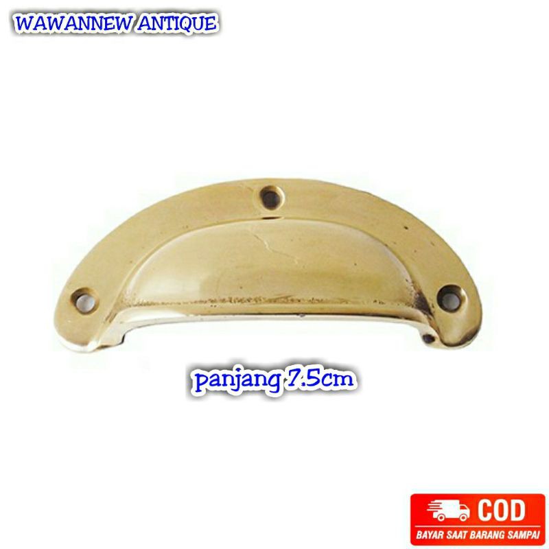 Handle / Tarikan Laci Lemari Jendela Pintu Rumah Kuningan Antik Motif Kerang Polos 7.5cm