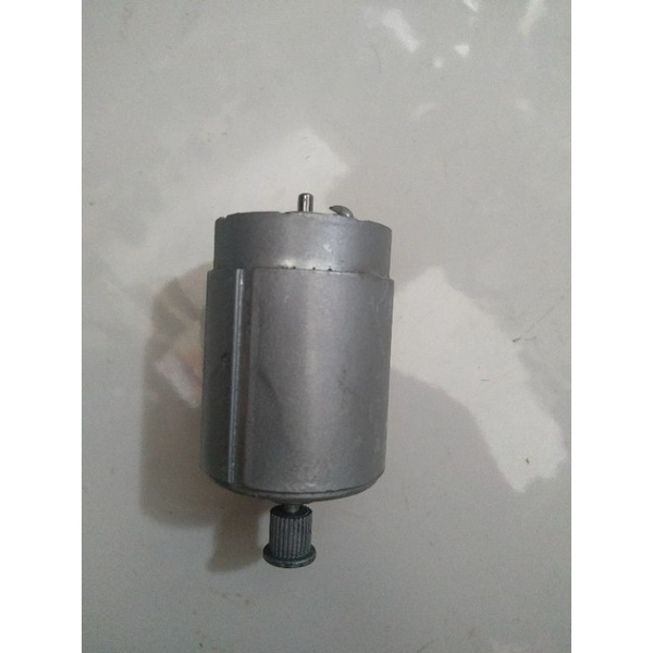 Dinamo Bor dc 24V Com44-6006