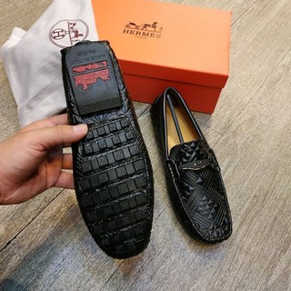  SEPATU  KULIT  ASLI HERMES  LOAFERS PRIA  WARNA Hitam ORIGINAL 