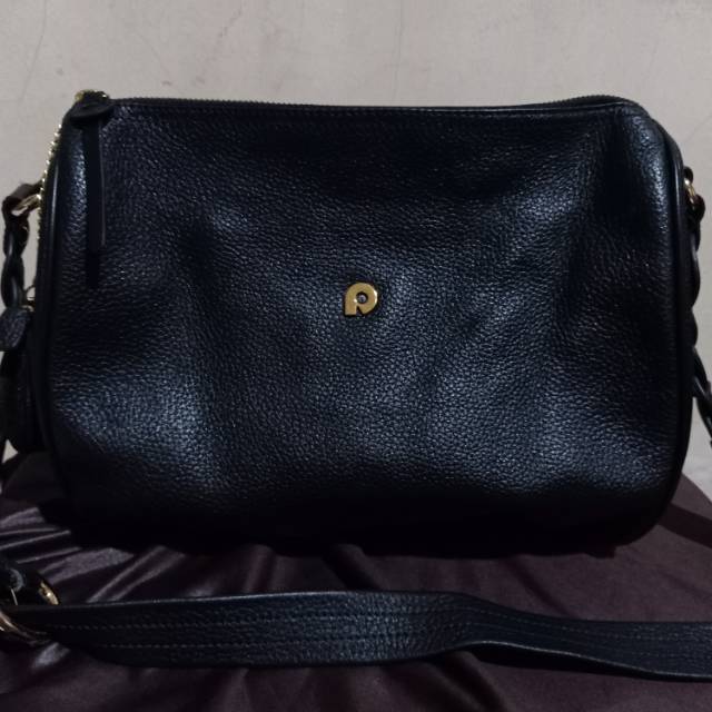 PRELOVED TAS Papillon Hitam