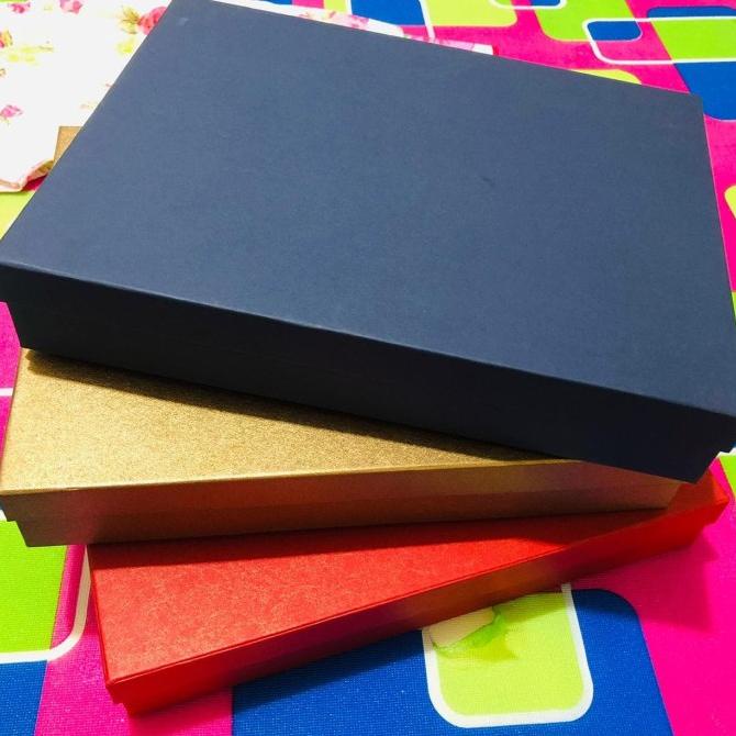 

[COD] Gift Box Kotak Hadiah Bingkisan Kado Hardbox [COD]