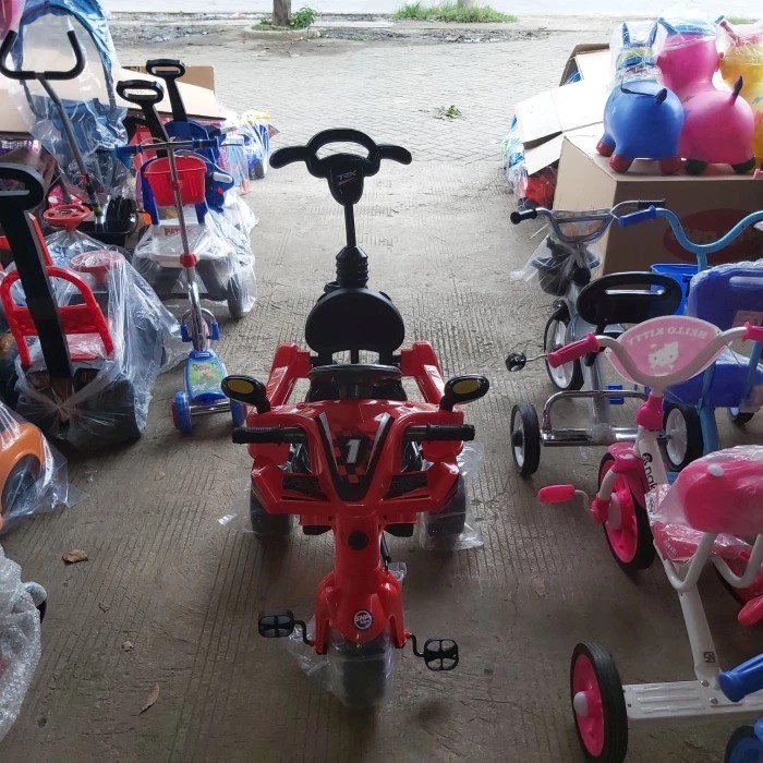 Sepeda Anak Roda 3 Tricycle TRX 575 Fitur Musik Pengaman dan Tongkat Dorongan Sepeda Anak Roda Tiga