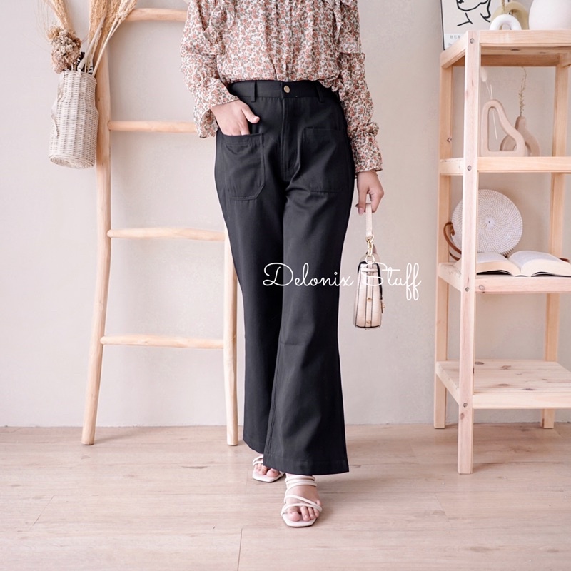 DELONIX | Yerinka cutbray pants