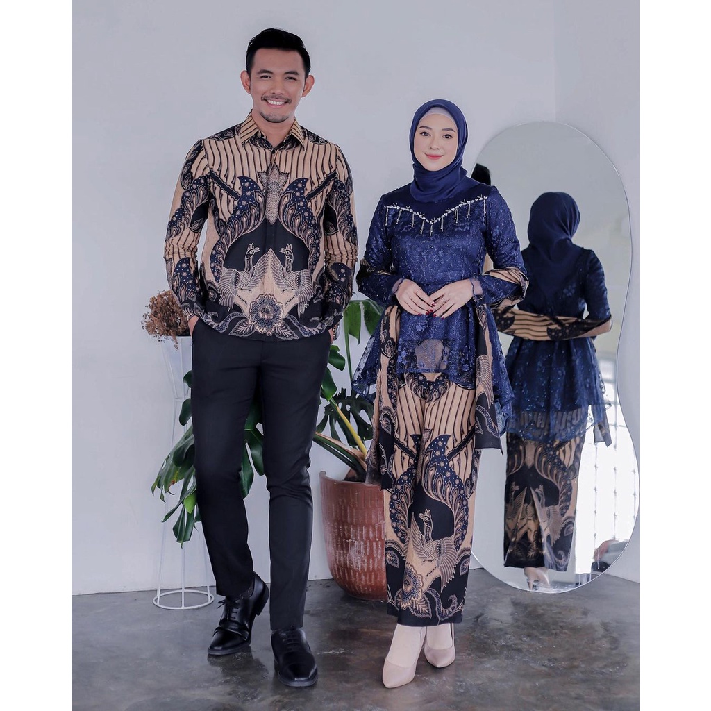 Kebaya Couple Modern Kebaya Wisuda Lamaran Baju Tunangan Batik Brukat Terbaru Baju Couple Pasangan Kondangan Terbaru 2022