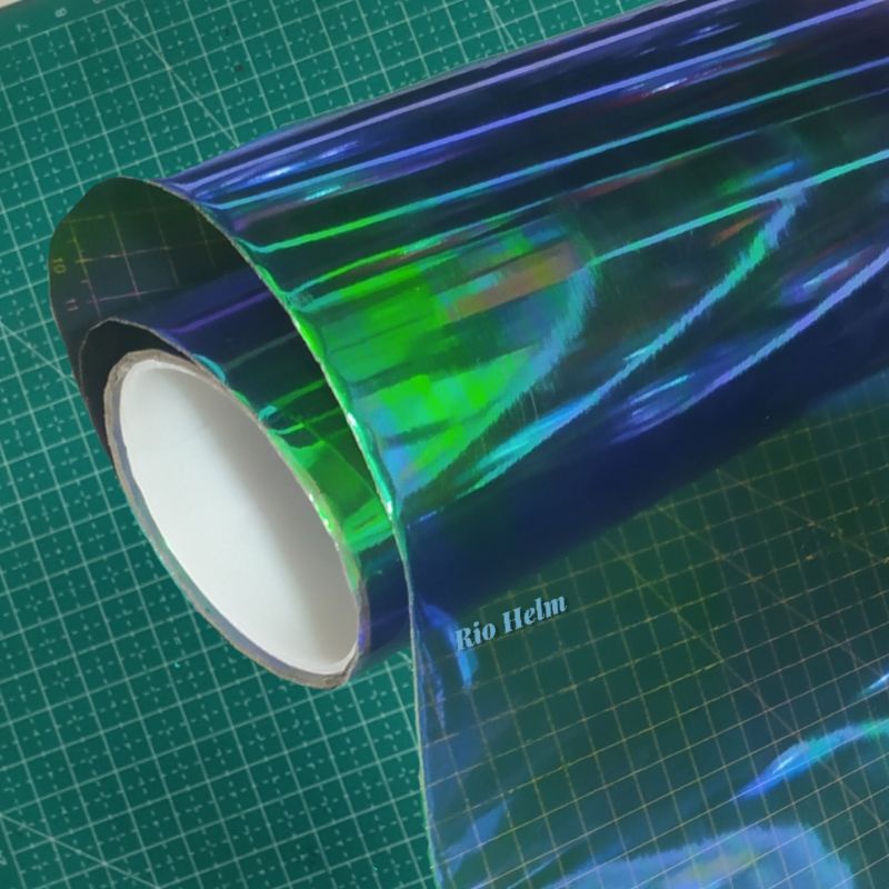 Skotlet transparan pelangi hybrid