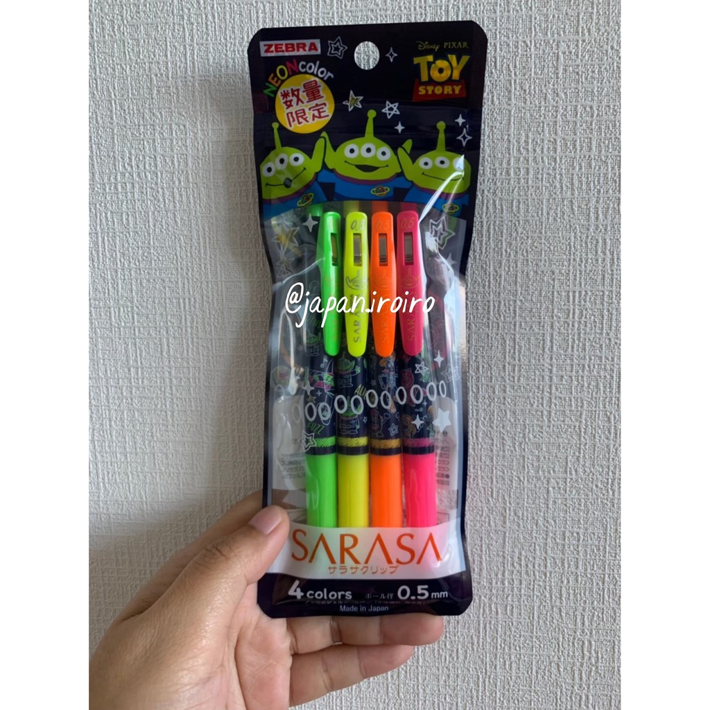 

Sarasa Karakter Toy Story isi 4 0.5 mm