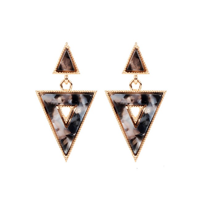 LRC Anting Tusuk Fashion Triangle Hollowed Out Acetic Acid Plate Earrings F80146