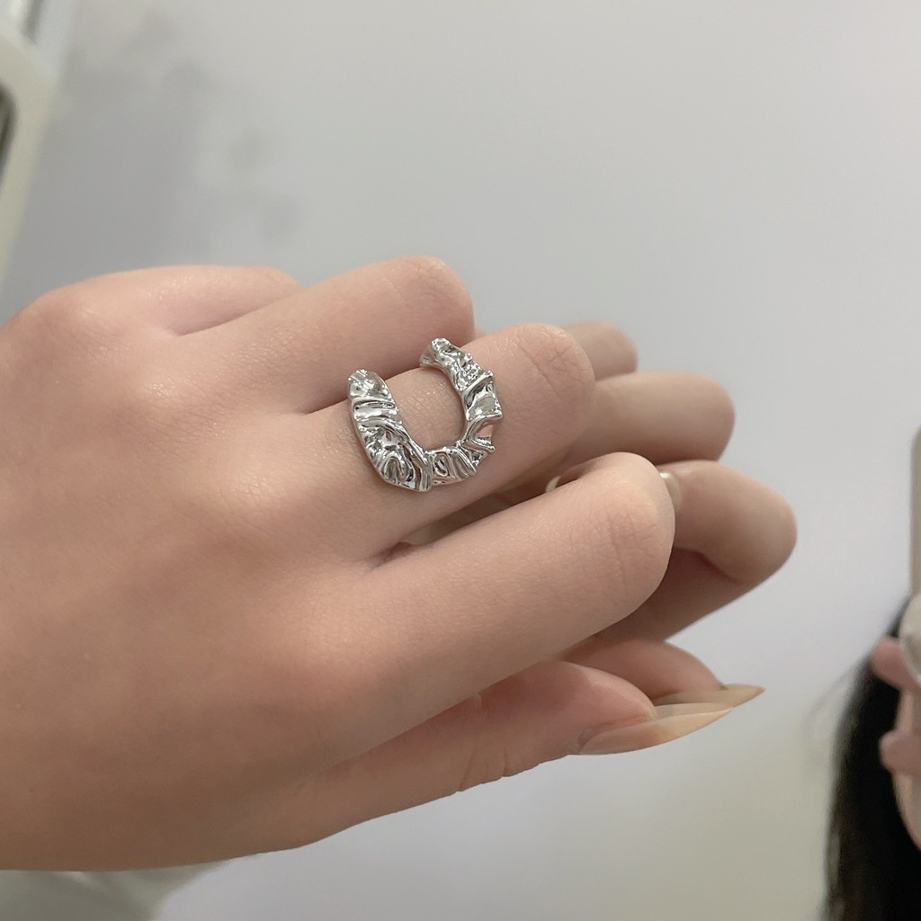 Cincin Model Terbuka Bentuk U Desain Hollow Gaya Hip Hop Untuk Wanita