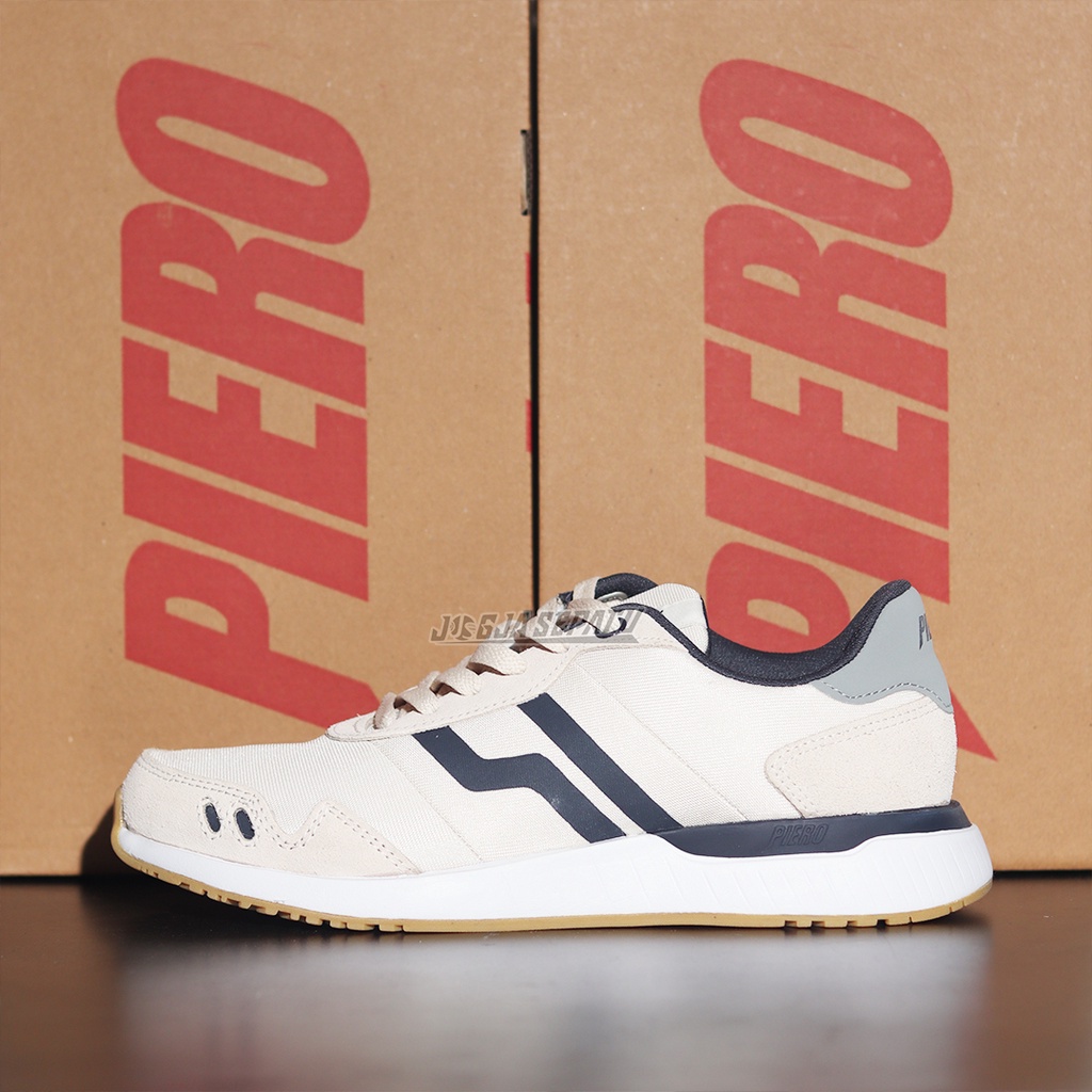 Piero Sepatu Sneakers RLX Pro - Cream/Navy/White