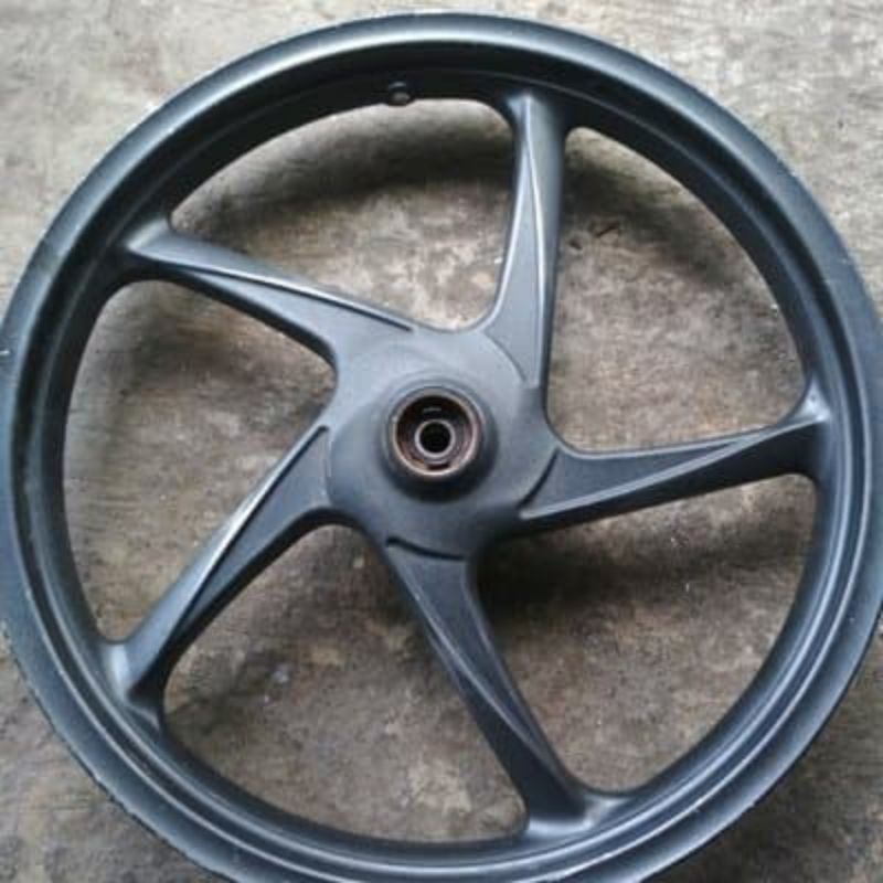 velg depan beat karbu original