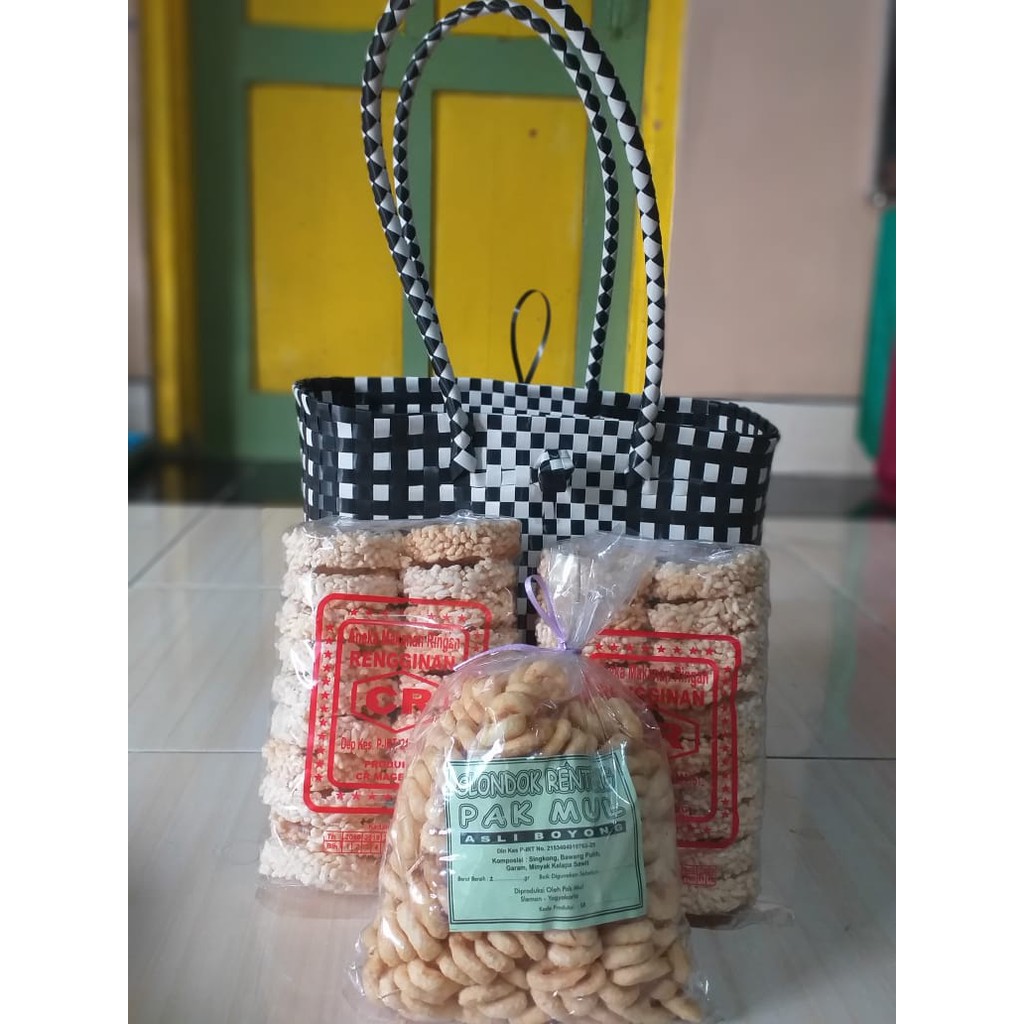 

Hampers Lebaran isi Camilan Tradisional Murah