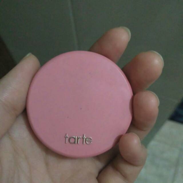 Blush on tarte