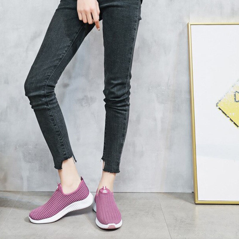 Sepatu Sneakers Wanita Slip On Fashionable - 2105