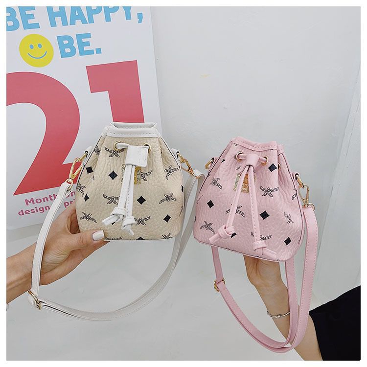 FT26 Tas Bag Wanita selempang serut bahu