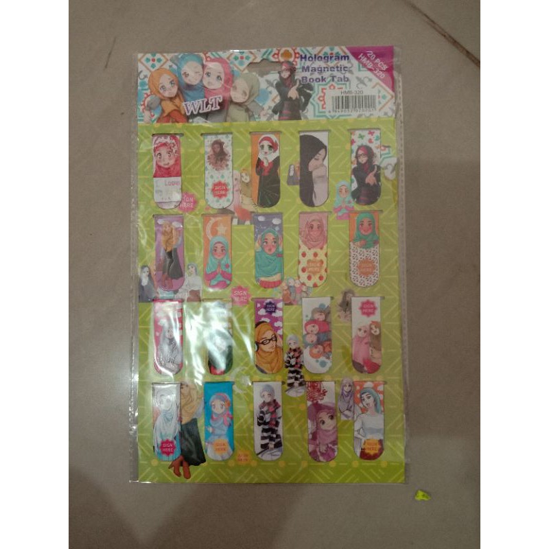 

pembatas magnet karakter